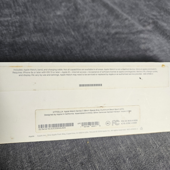 Apple Watch Series 3 - Black - Picture 6 of 9